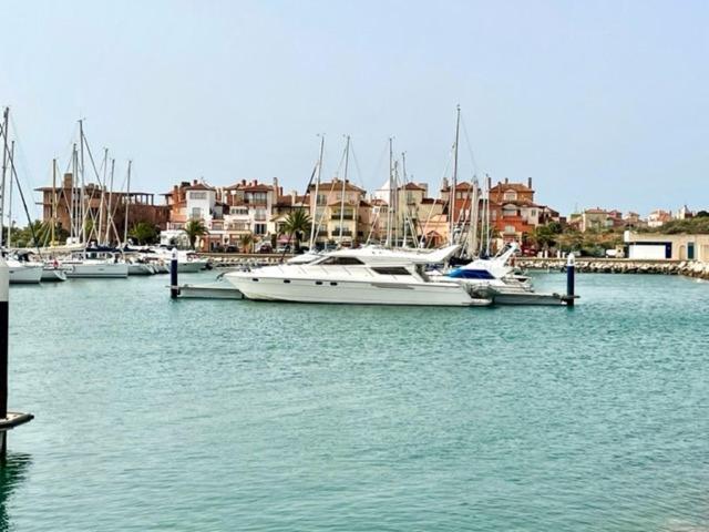 Gatu Sherry, Junto Puerto Deportivo Y Playa " Preferente Mayores De 25 Anos Y Familias " El Puerto de Santa María Eksteriør bilde